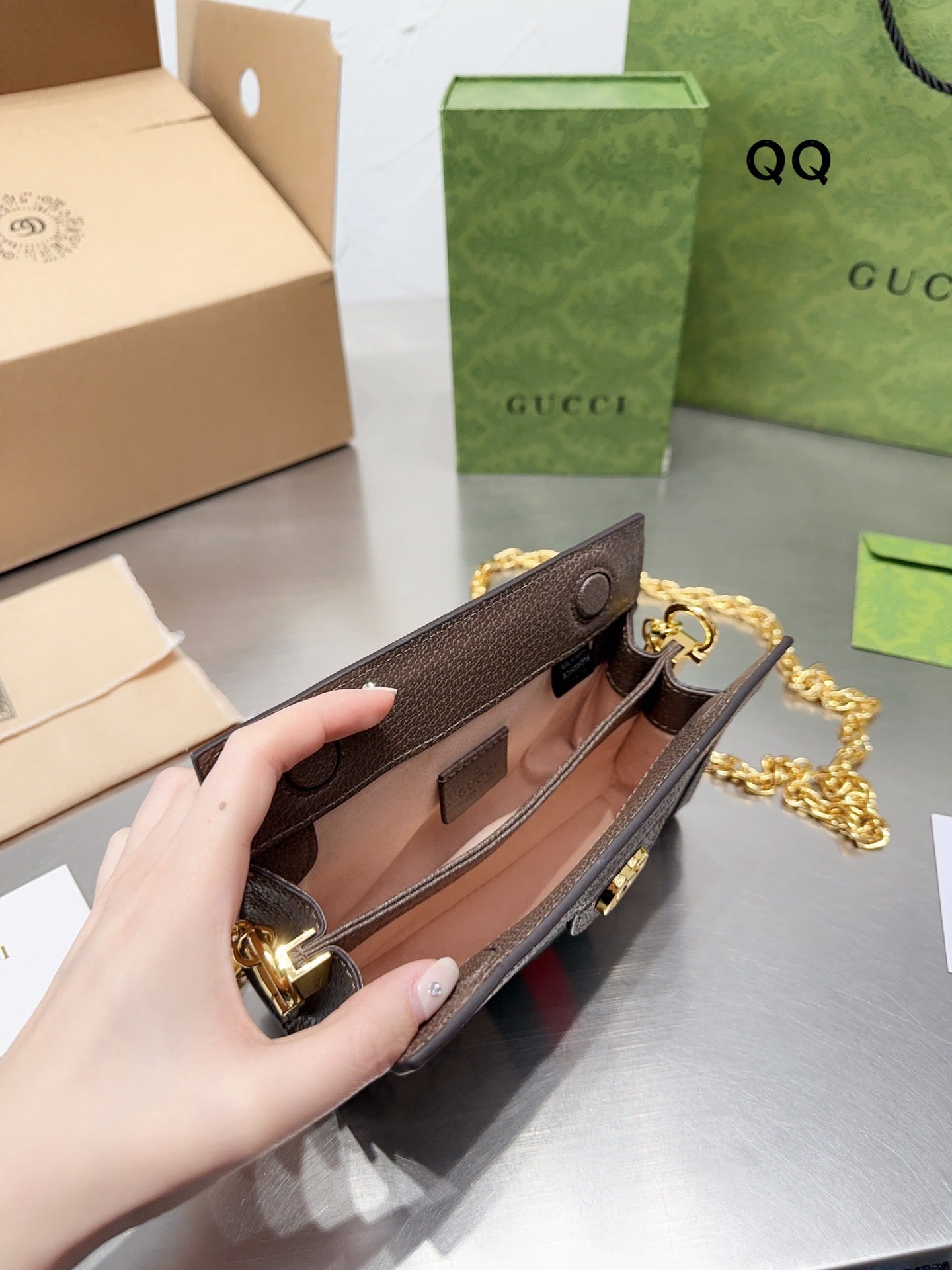 GC517 Ophidia GG Mini Bag / 7.1x5.1x2.5inch