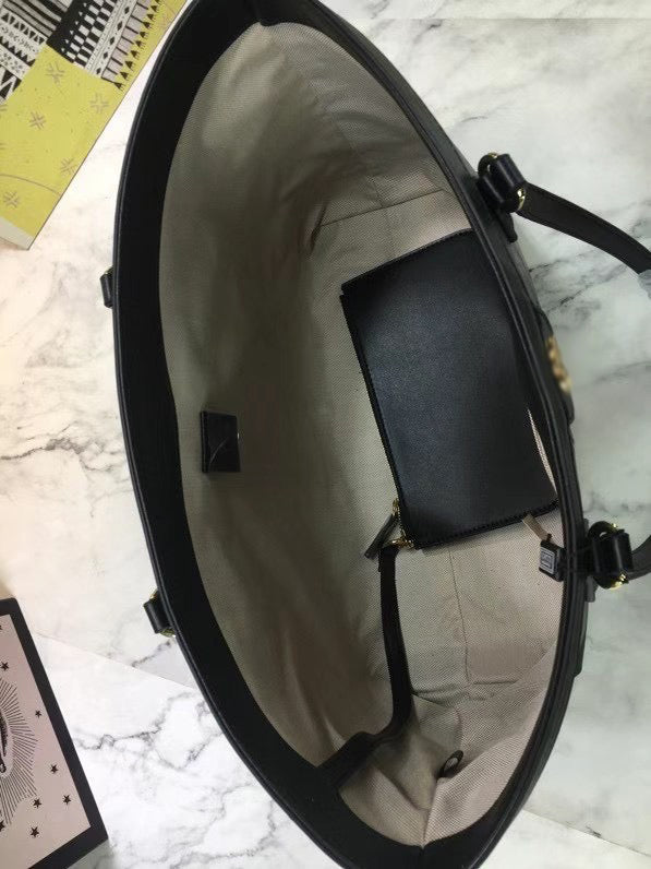 GC256 17.3x13x5.9inch