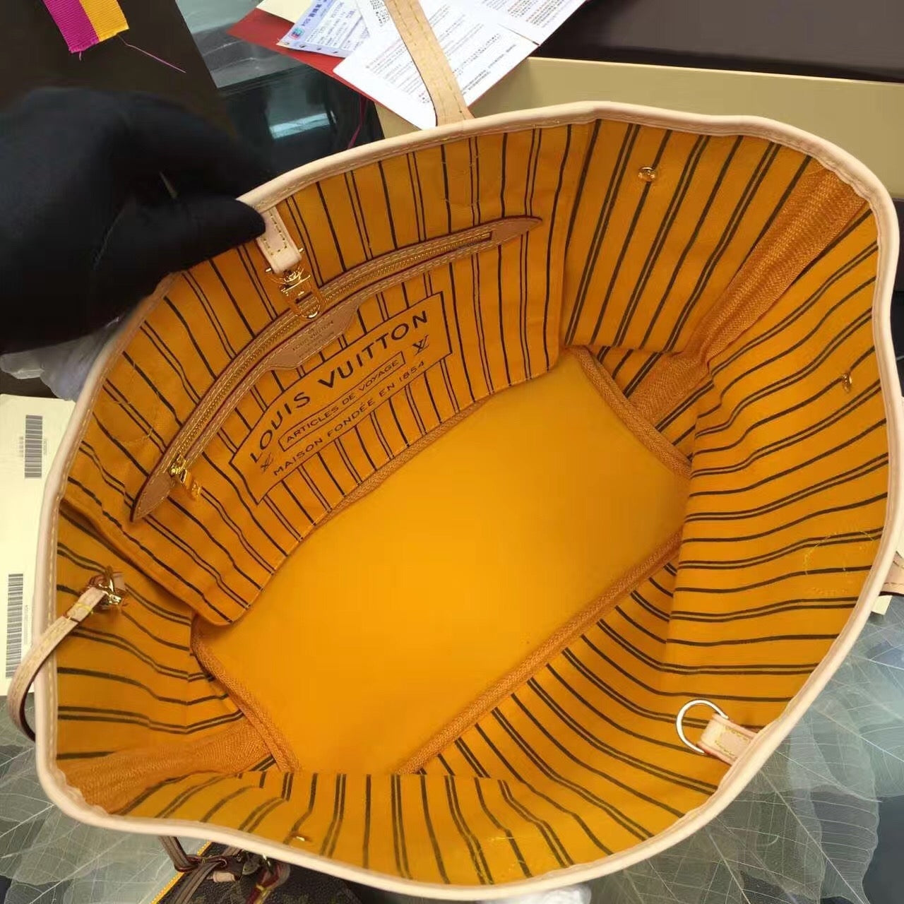 L Neverfull MM Bag Monogram Canvas M40997