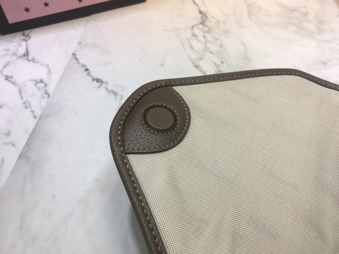 GC303 10.2x10.2x1.6inch