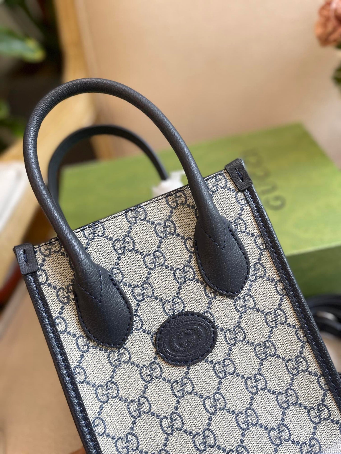 GC460 Mini/Small Tote Bag with InterlockingGG