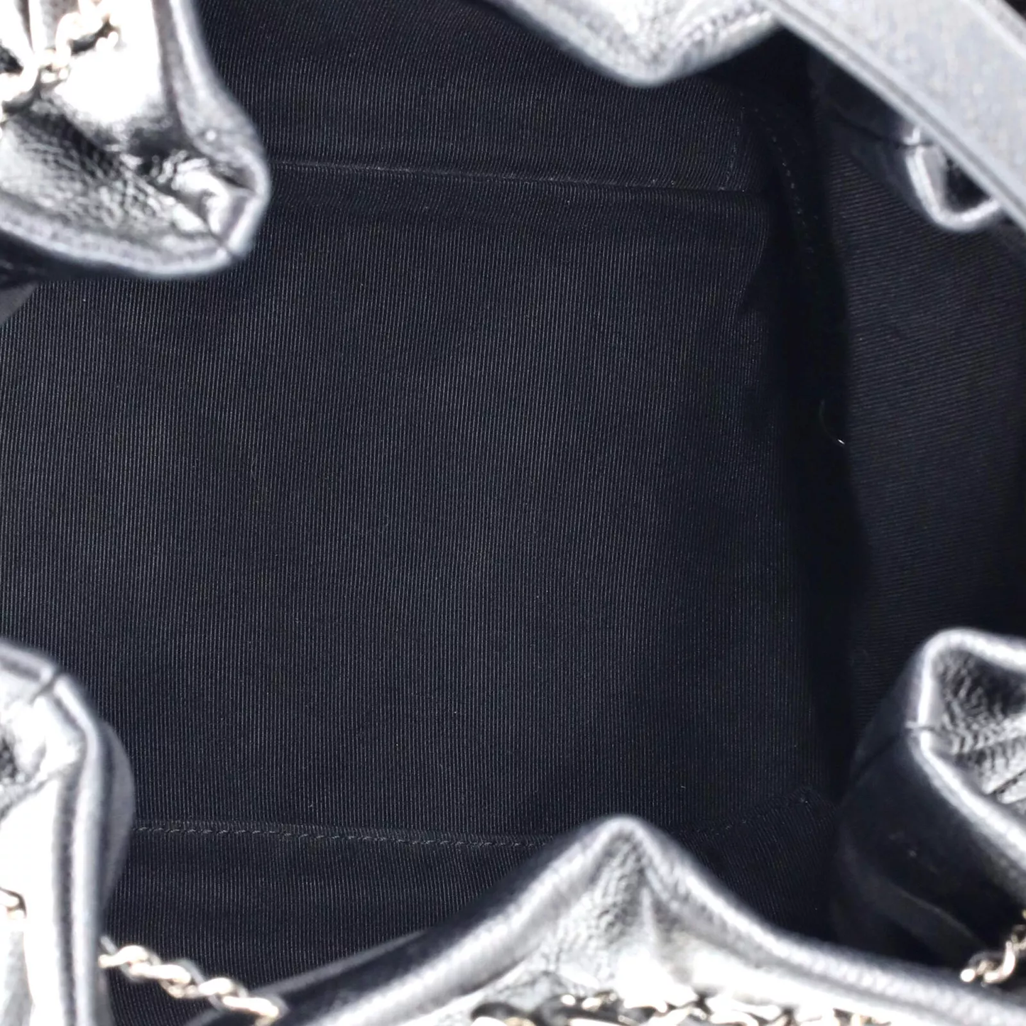 CC Chain Drawstring Bucket Bag Quilted Caviar Small 23*23*13 cm