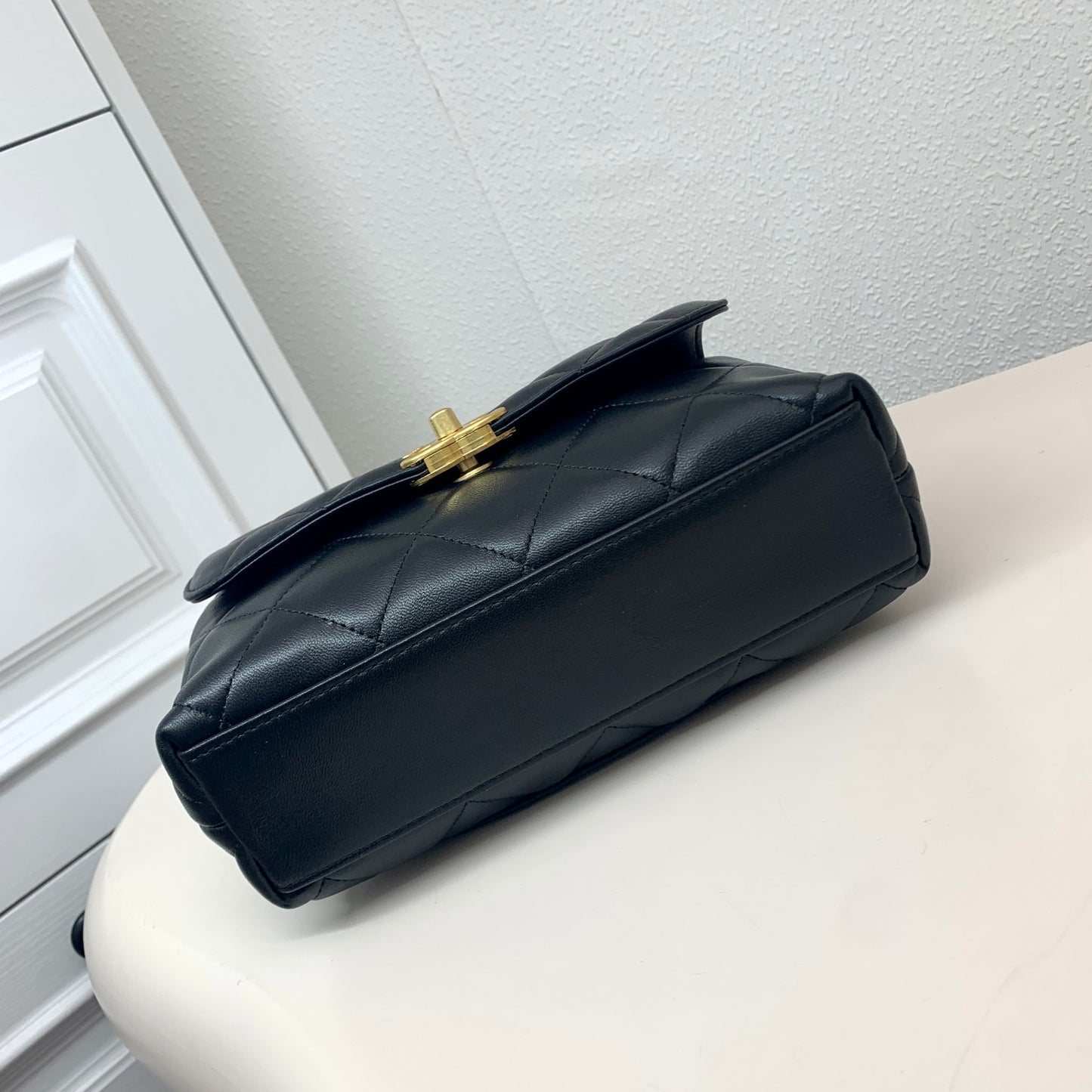 CC Classic Flap new arrival bag size: 23x7x16cm