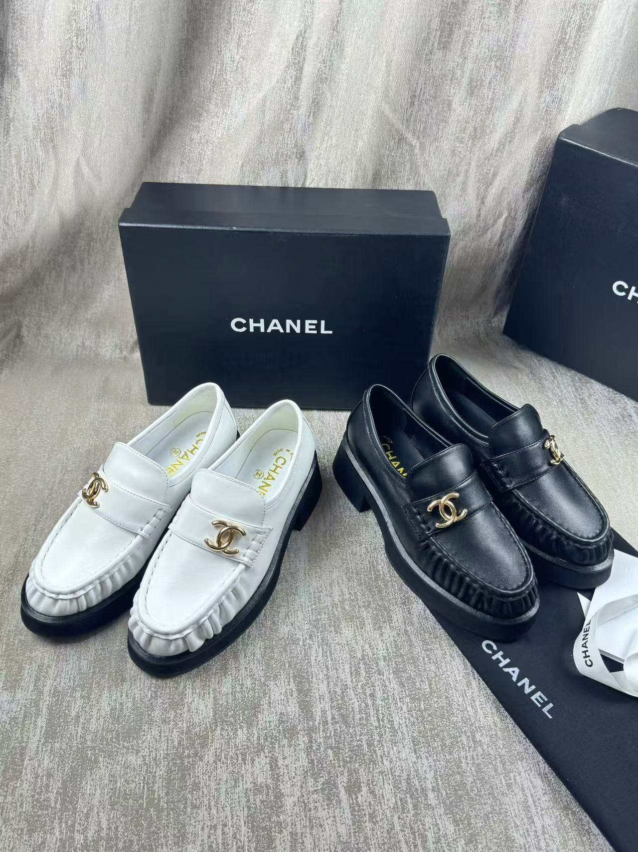 Louis new arrival 24ss women Loafers 005