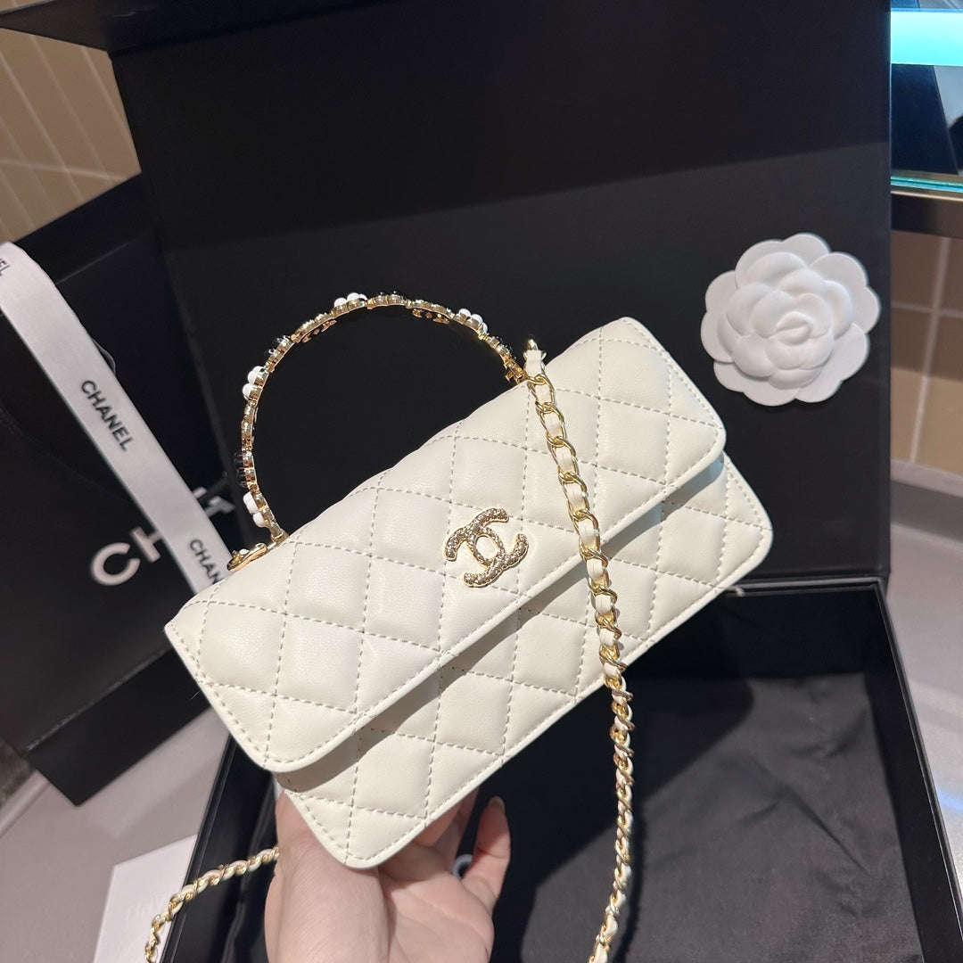 cc woc new arrival bag size : 19 cm