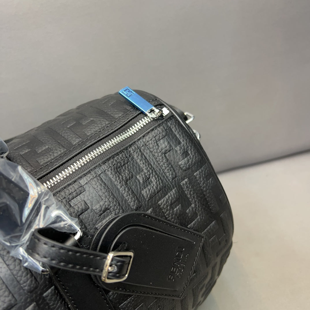 Fen man traval bag new arrival size : 46 x 27 cm