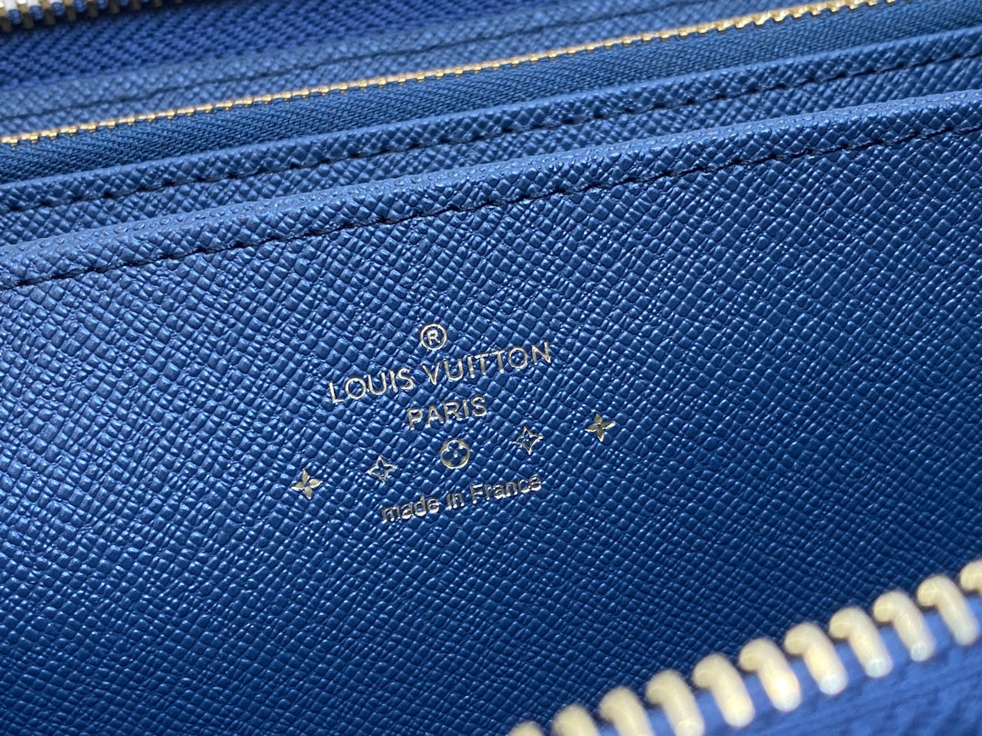 Louis new arrival Zippy Monogram denim wallet size: 19.5*10.5*2.5cm