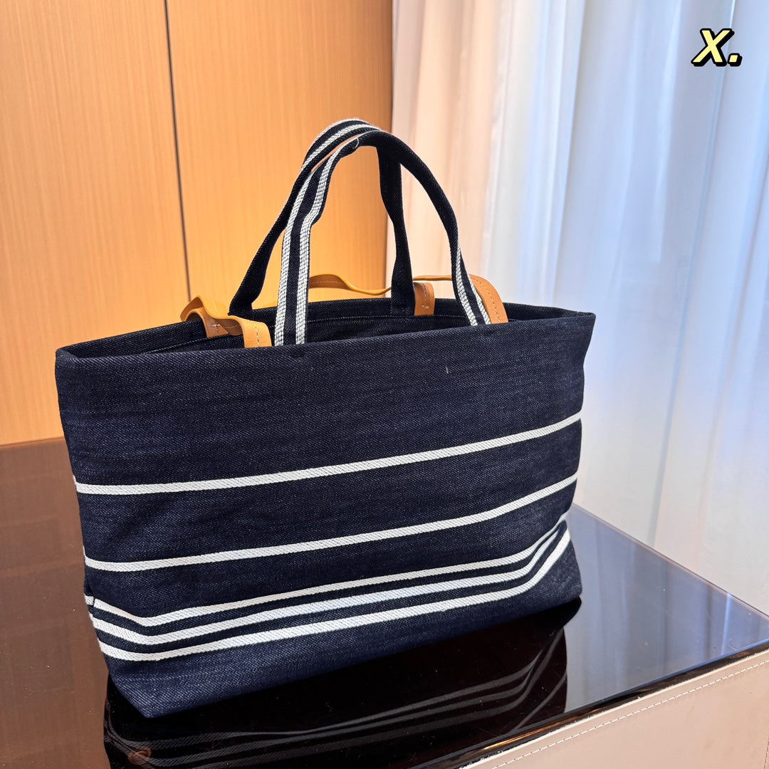 cc new arrival tote bag size: 35*15*25cm