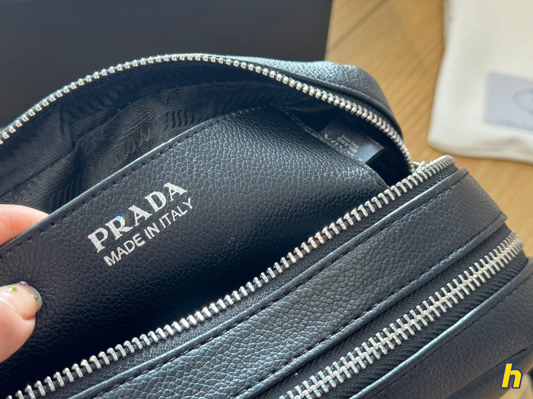 Pra new arrival camera bag size: 22*14cm