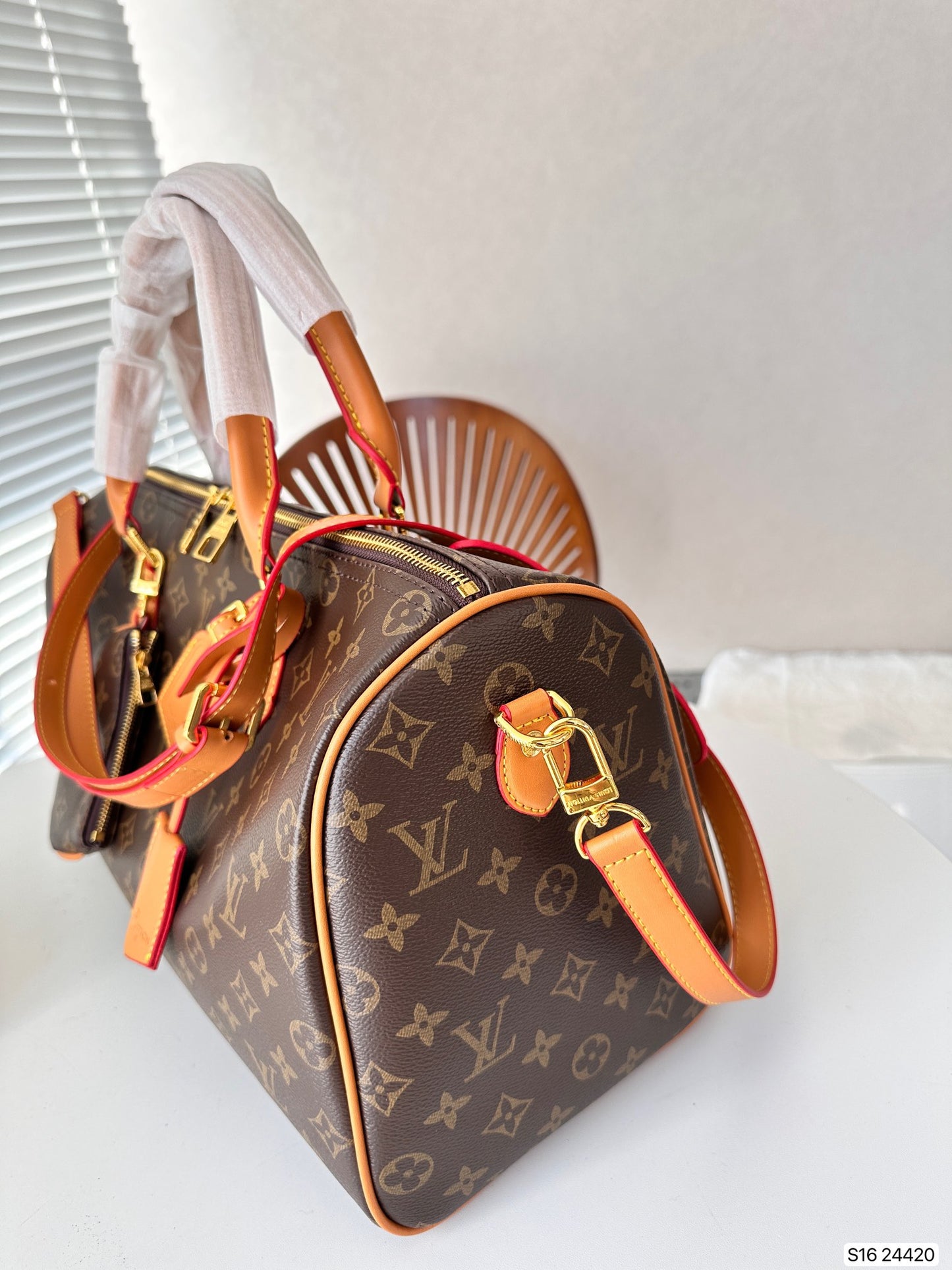 L keepall 40 man and women bag size : 40*22 cm