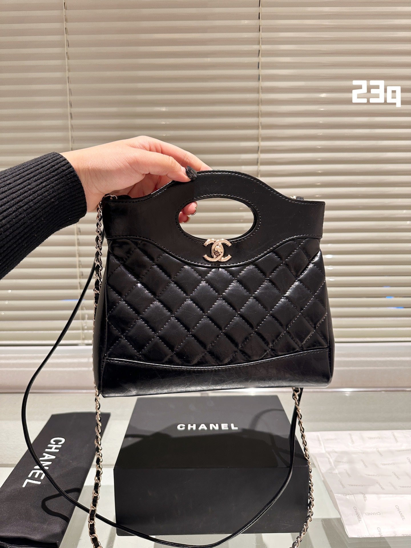 cc 31bag new arrival women bag size: 23 cm