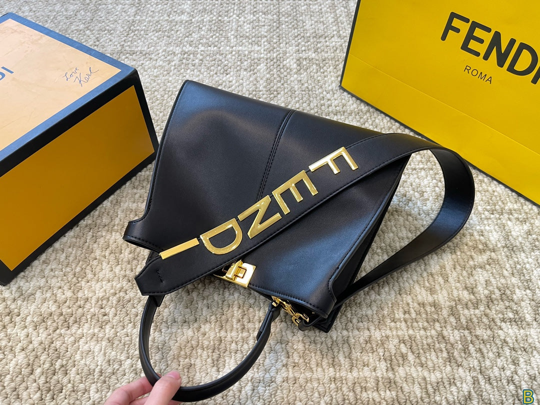 Fen Peekaboo new arrival tote bag size : 30*24 cm