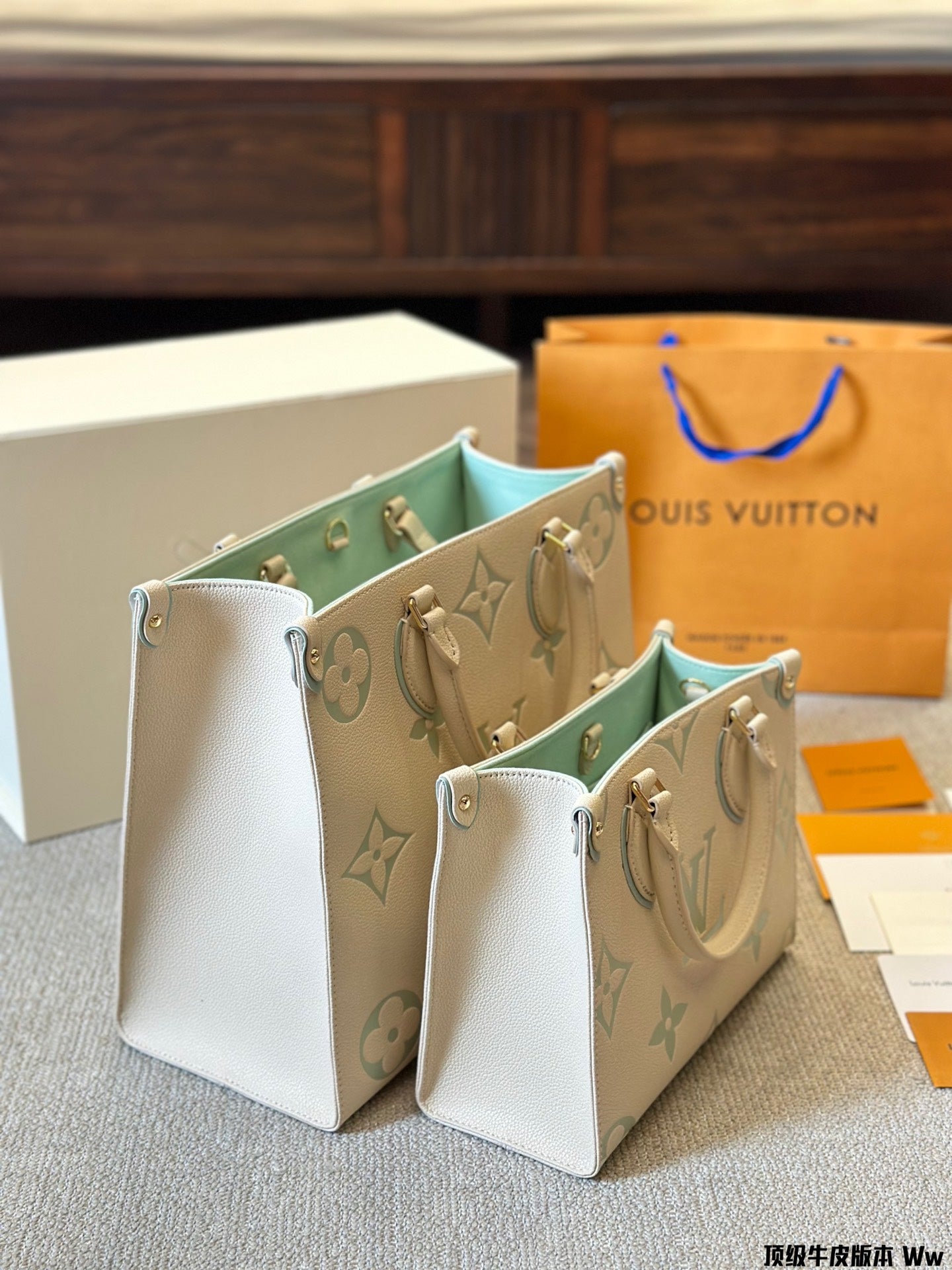 Louis Onthego new arrival tote bag