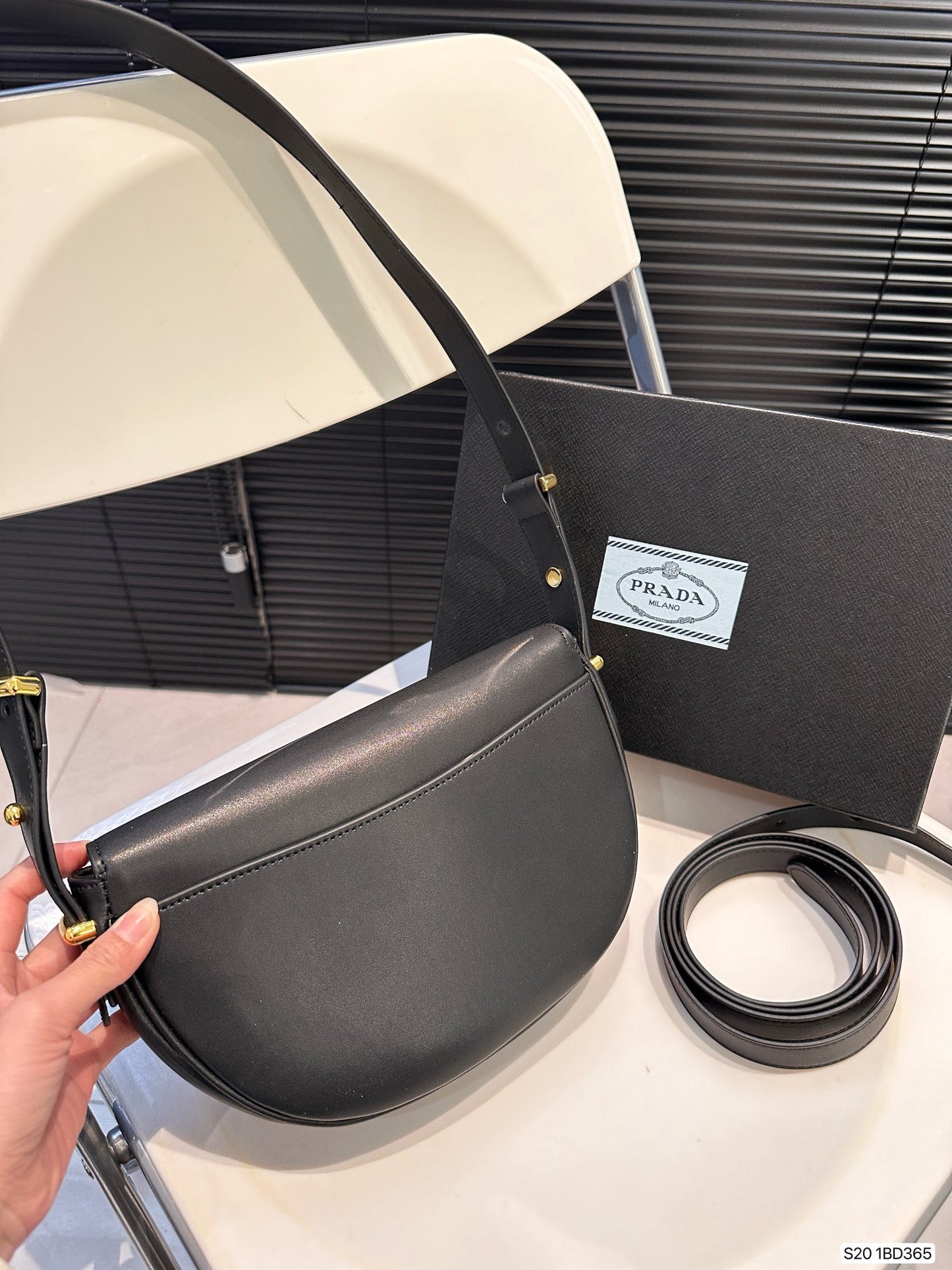 Pra new arrival bag size: 24 * 16 cm