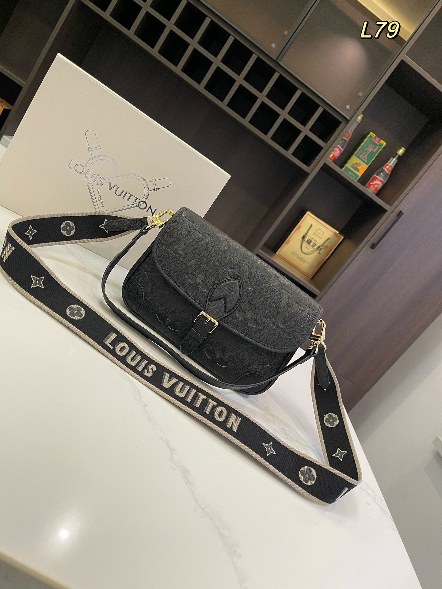 Louis new arrival Diane bag size:25*17cm