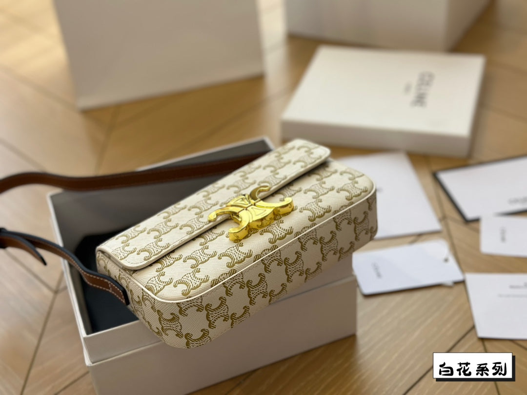 ce new arrival bag size: 20 cm