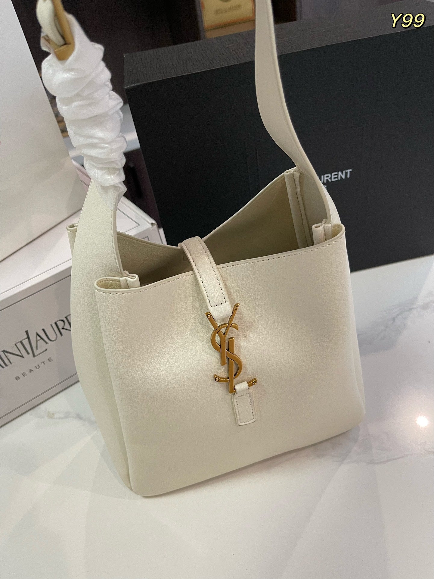 Y new arirval hobo bag size: 21*21cm