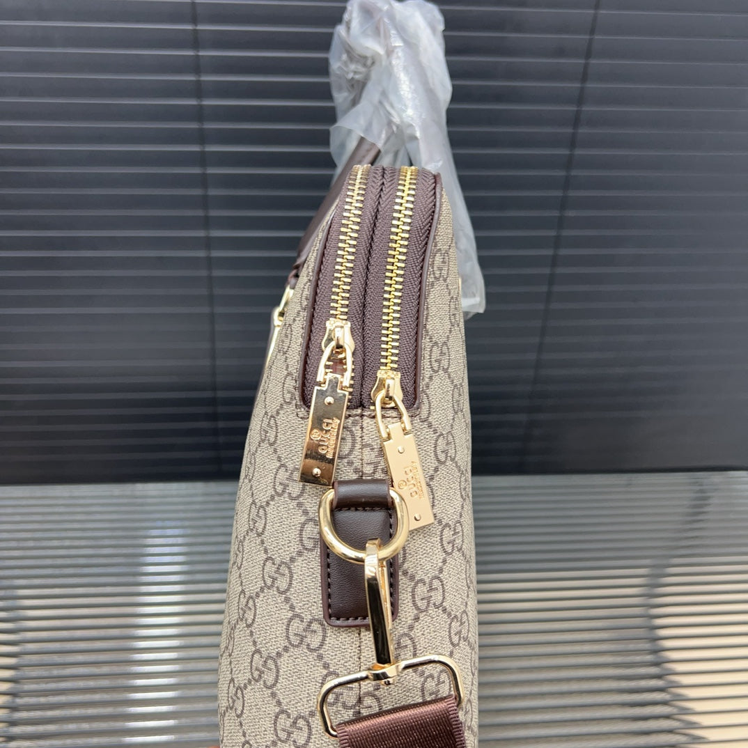 GG new arrival briefcase laptop bag size: 38*28 cm