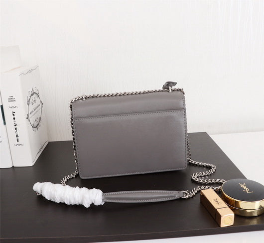 Y Sunset Medium in Smooth Leather �C Grey