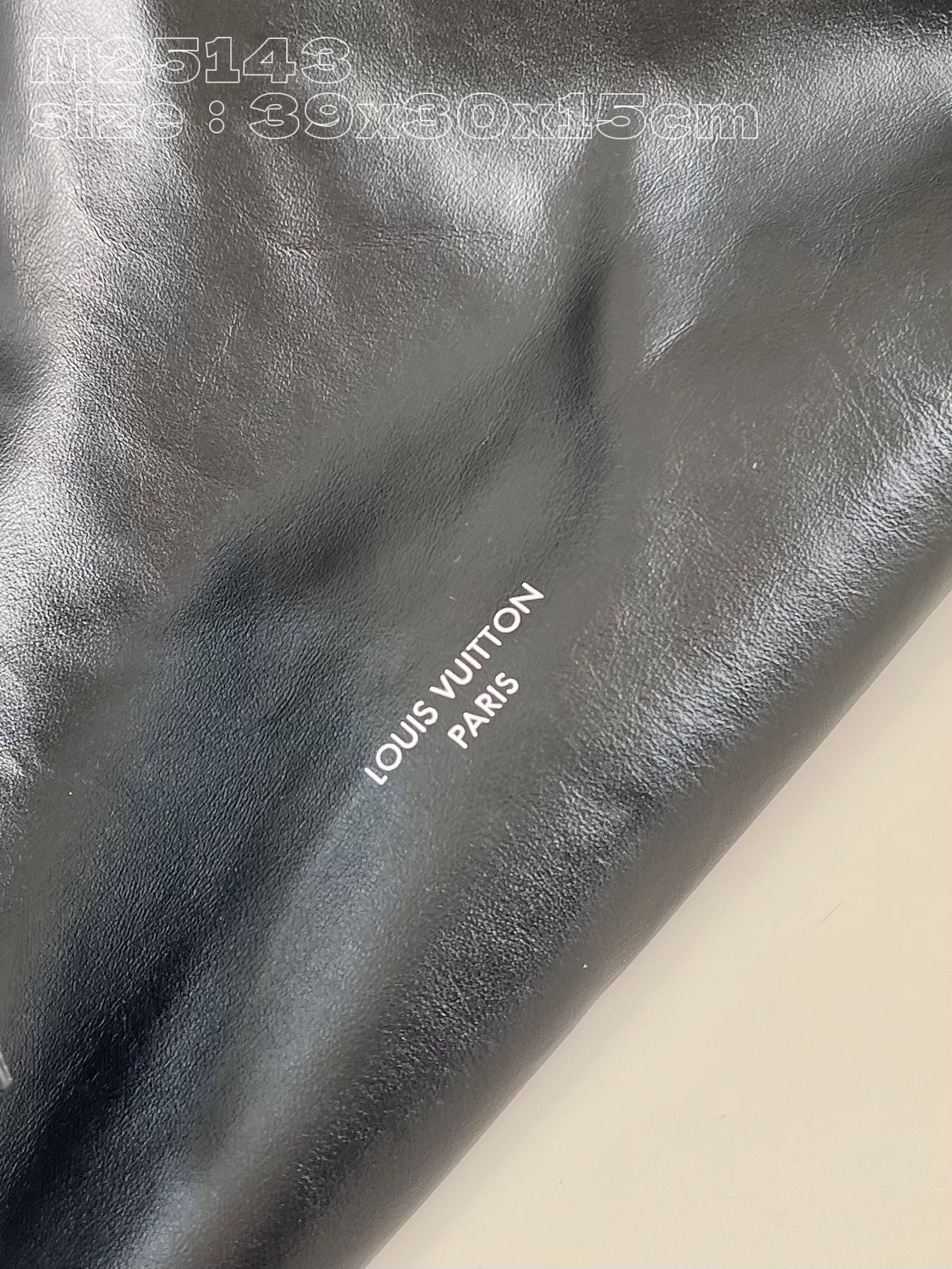 Louis Vuitton CarryAll Tote Bag Black M25143, 39 x 30 x 15 CM