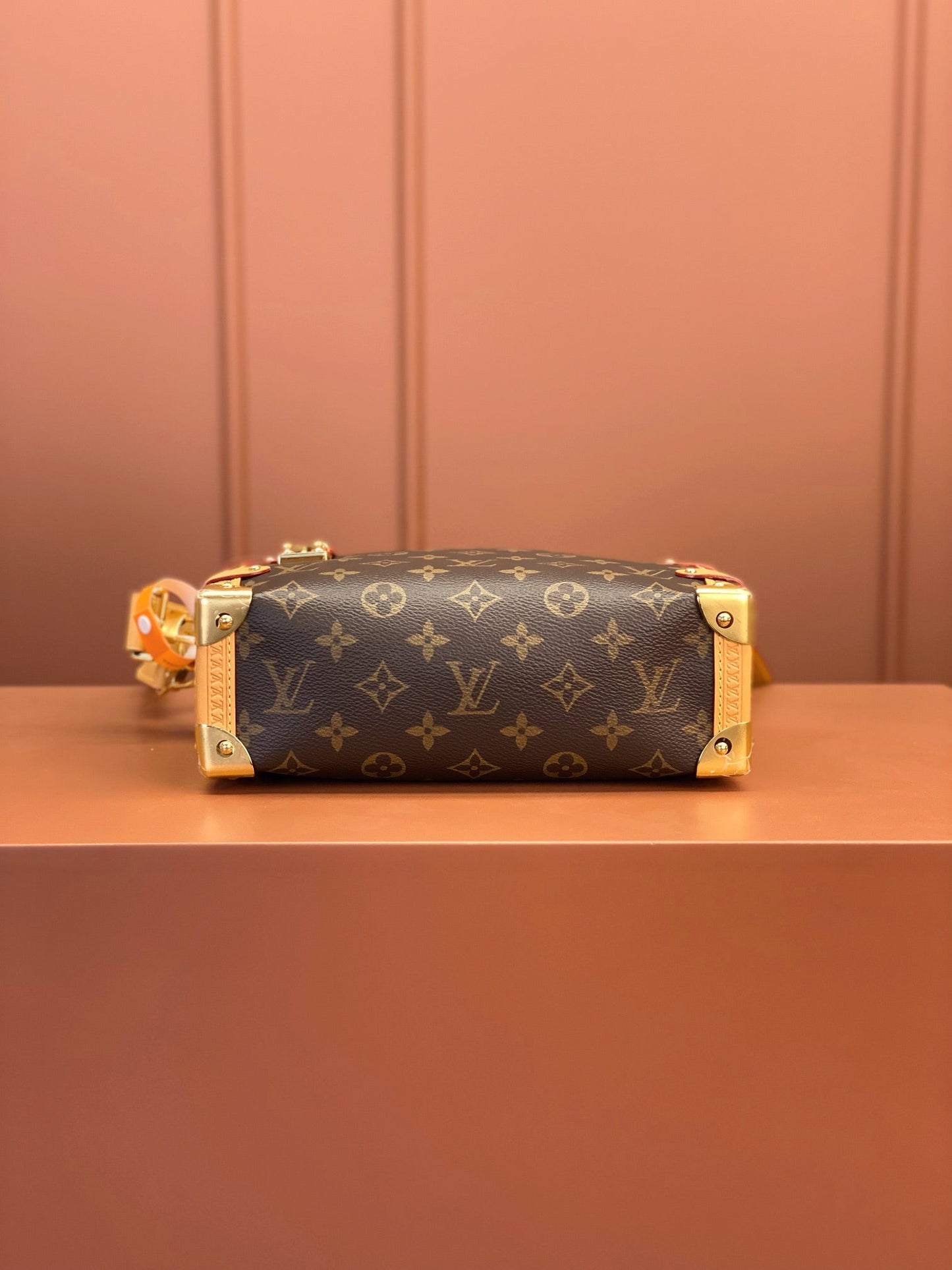Louis Vuitton Side Trunk Shoulder Bag M46358, 21x14x6cm