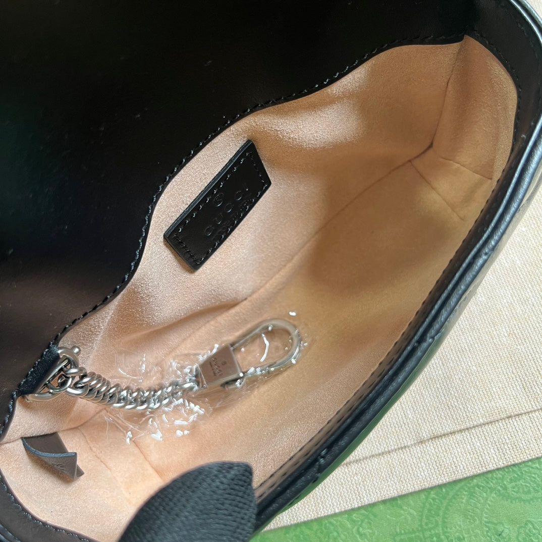 GUCCI  GG Marmont Belt Bag In Black 476433 Size 16.5x10x4.4 cm