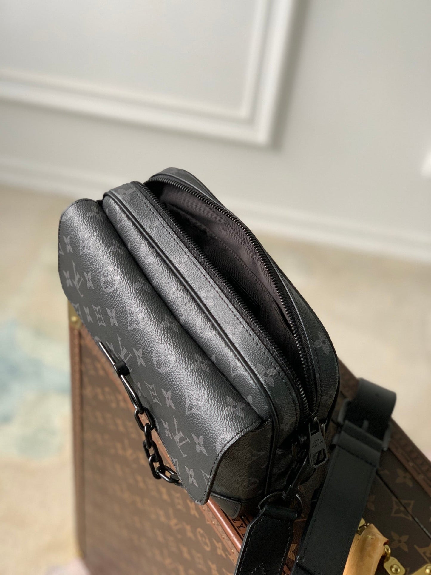 Louis Vuitton M46795 Steamer Bag 24x17x5cm Black