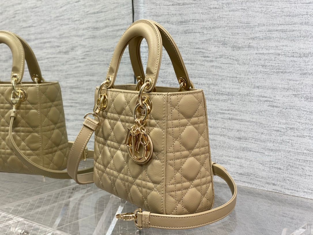 DIOR LADY 20CM BEIGE