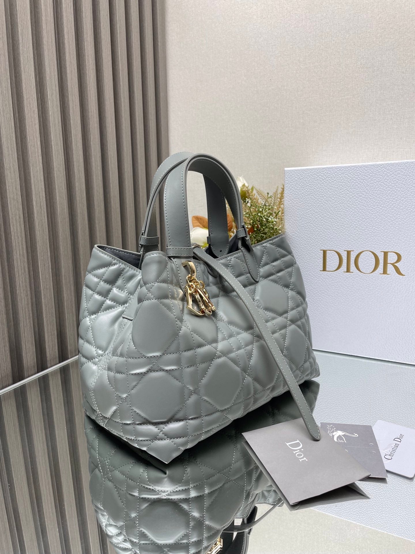 Medium Dior Toujours Bag Grey 28.5x19x21.5cm