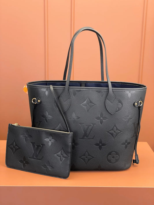 Louis Vuitton LV  M45685 Neverfull MM Bag 31x28x14cm Black