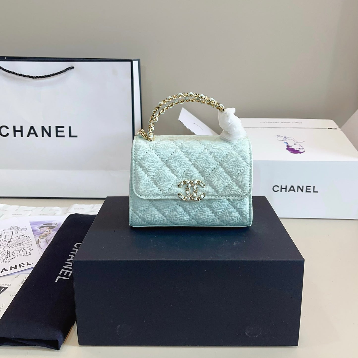 Chanel Kelly bag with top handle- Light Green