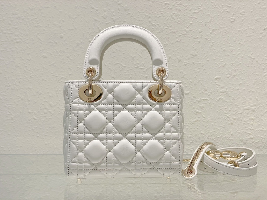 Lady Dior Bag Latte Cannage Lambskin Bag White 17x15x7cm