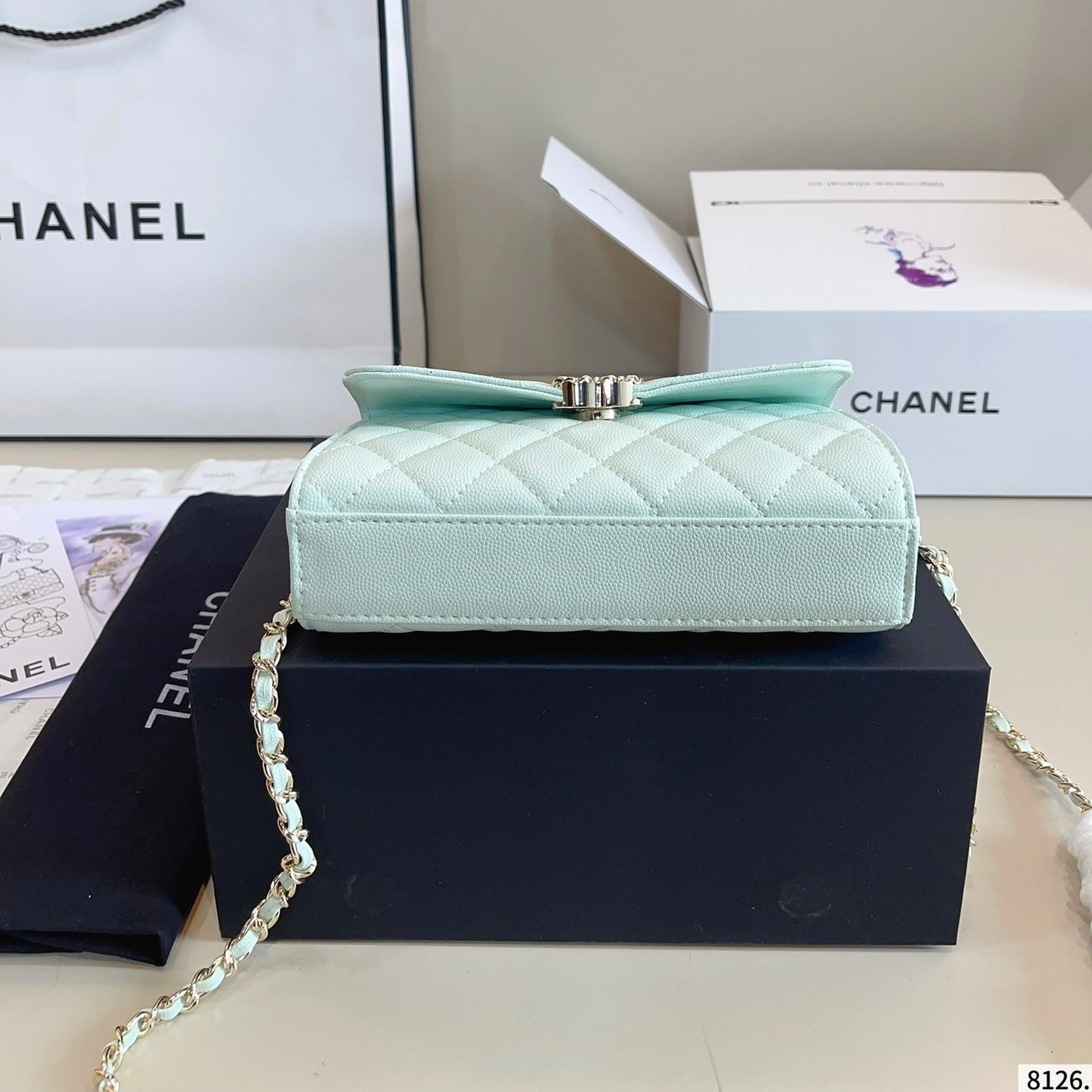 Chanel Kelly bag with top handle- Light Green