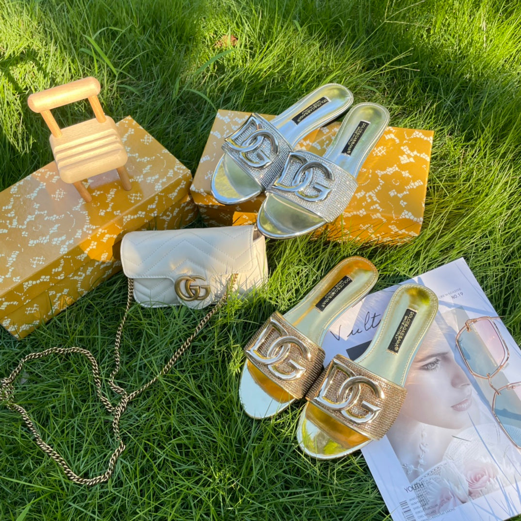 Metal Buckle Rhinestone Slippers