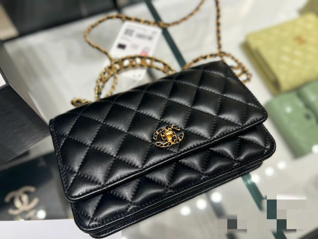 Chanel WOC Bag 19cm