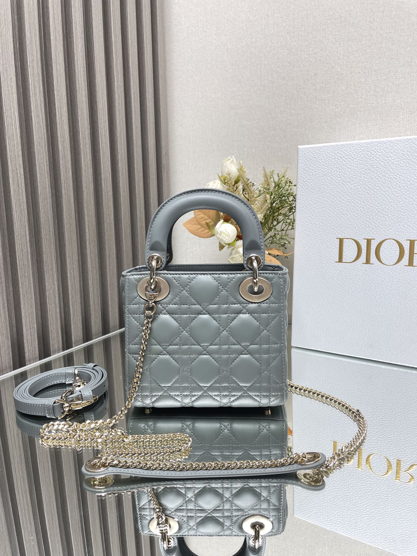Miss Dior Lady Medium Grey HandBag M6010, 17*15*7cm