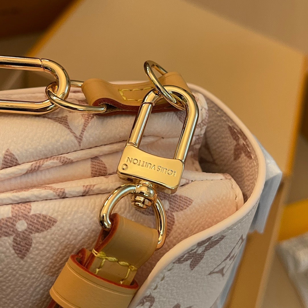 Louis Vuitton LV M46914 POCHETTE MÉTIS EAST WEST Bag 21.5x13.5x6cm