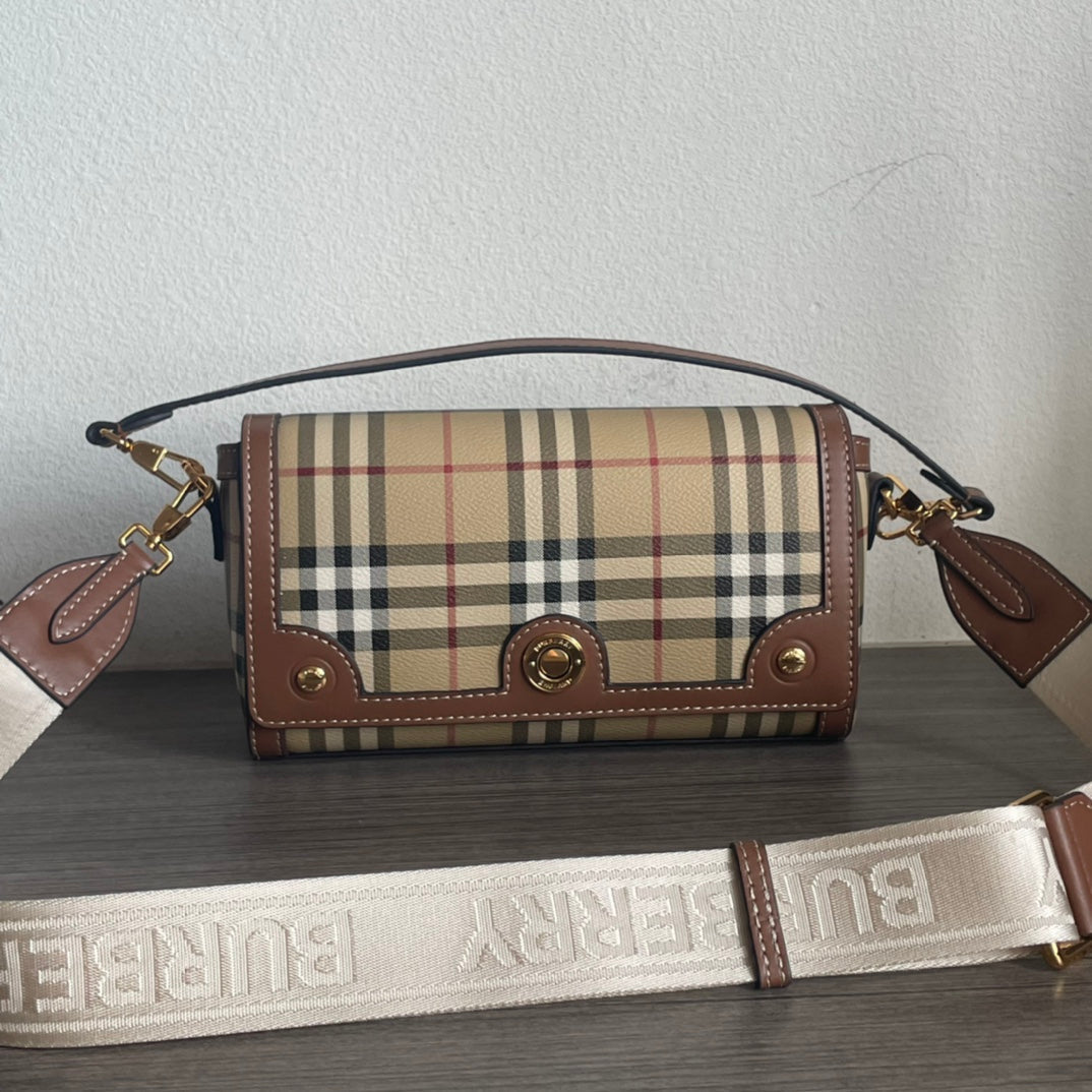 Burberry Shoulder Bag Tofu Bun