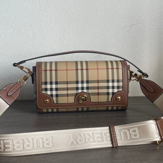 Burberry Shoulder Bag Tofu Bun