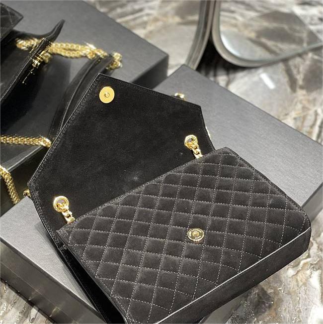 YSL ENVELOPE BAG 24CM