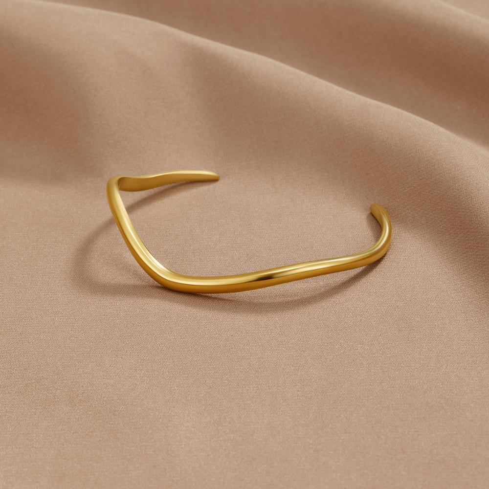 Wave Gold Bracelet