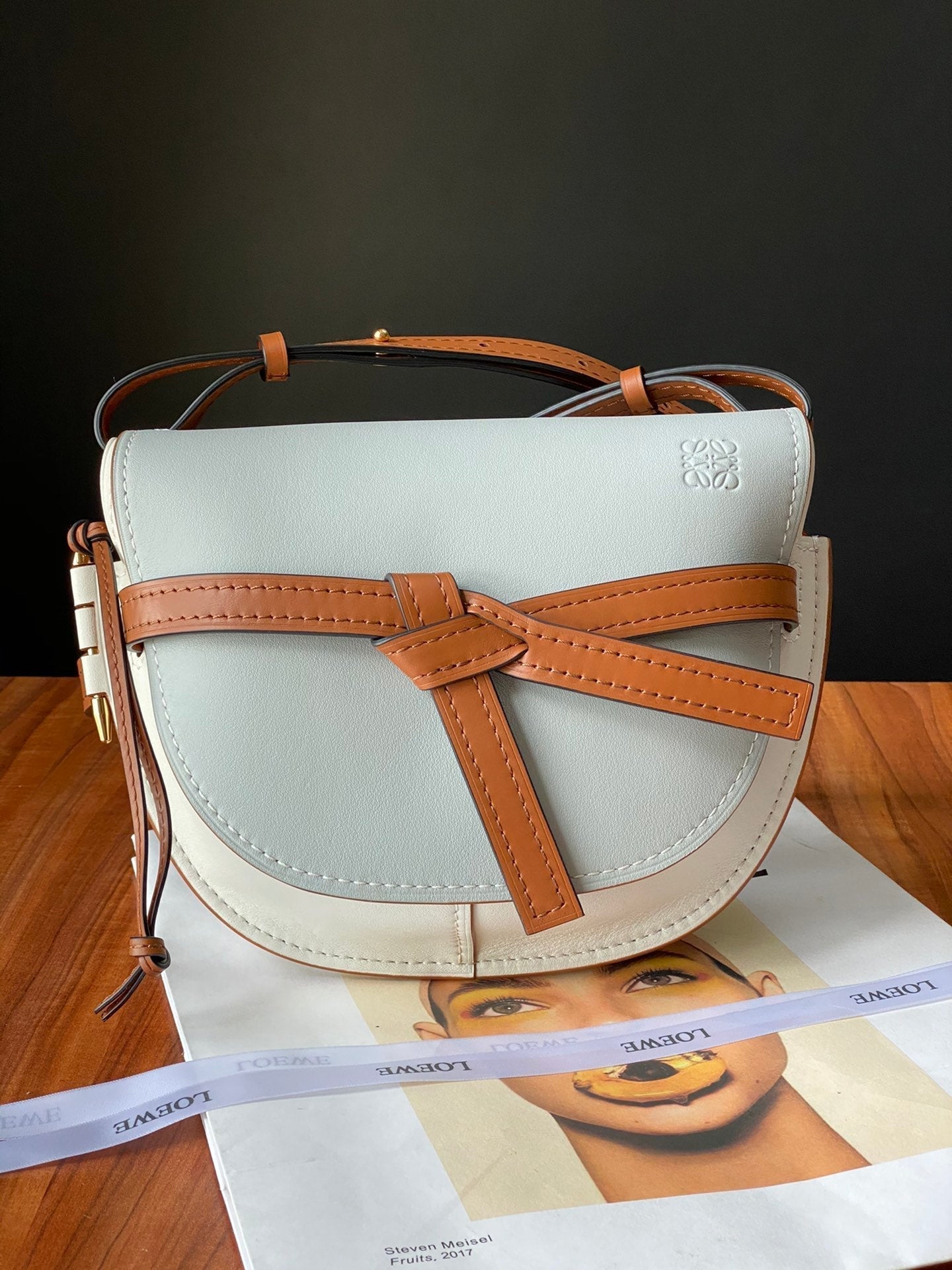 LOEWE Gate Crossbody Bag White, 20*19*11.5cm