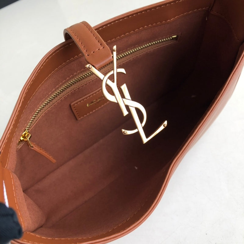 Y Hobo shoulder bag �C Brown