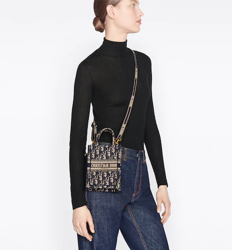 MINI D BOOK TOTE PHONE BAG Blue D Oblique Embroidery (13 x 18 x 5 cm)