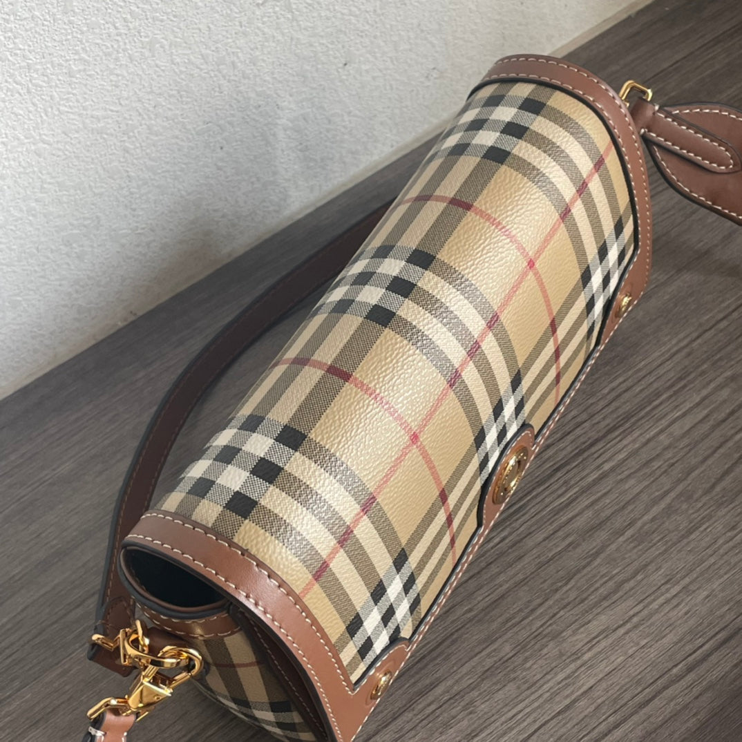 Burberry Shoulder Bag Tofu Bun