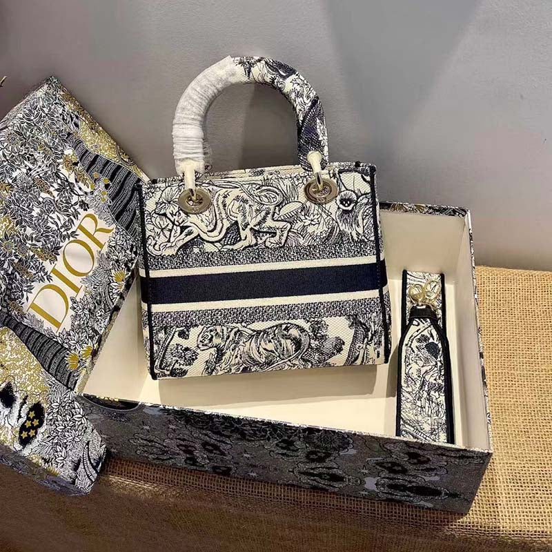 CD Women CD Medium Lady D-Lite Bag Blue Toile De Jouy Embroidery