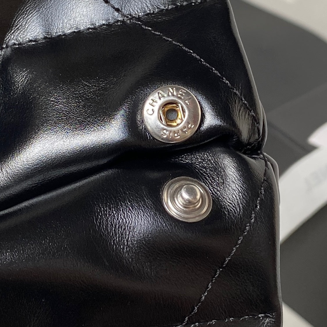 Chanel 22 bag 30×45×8cm BLACK AS4486