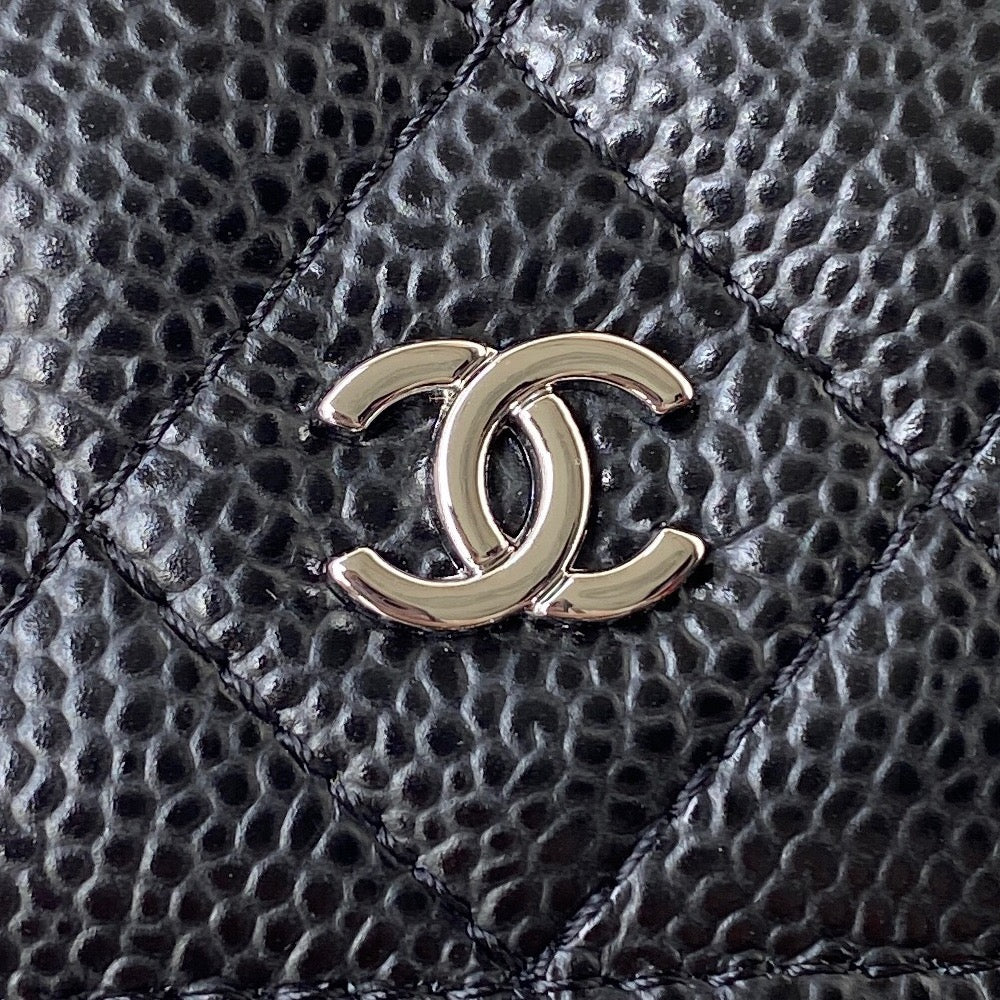 Chanel Woc caviar Silver hardware bag
