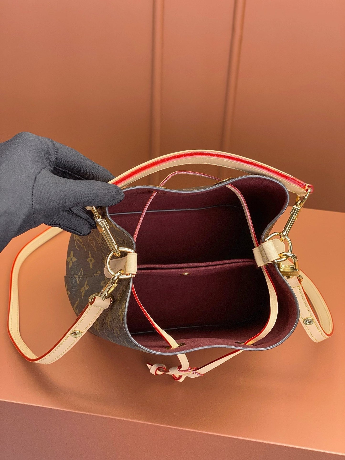 Louis Vuitton NÉONOÉ BB 20x20x13cm