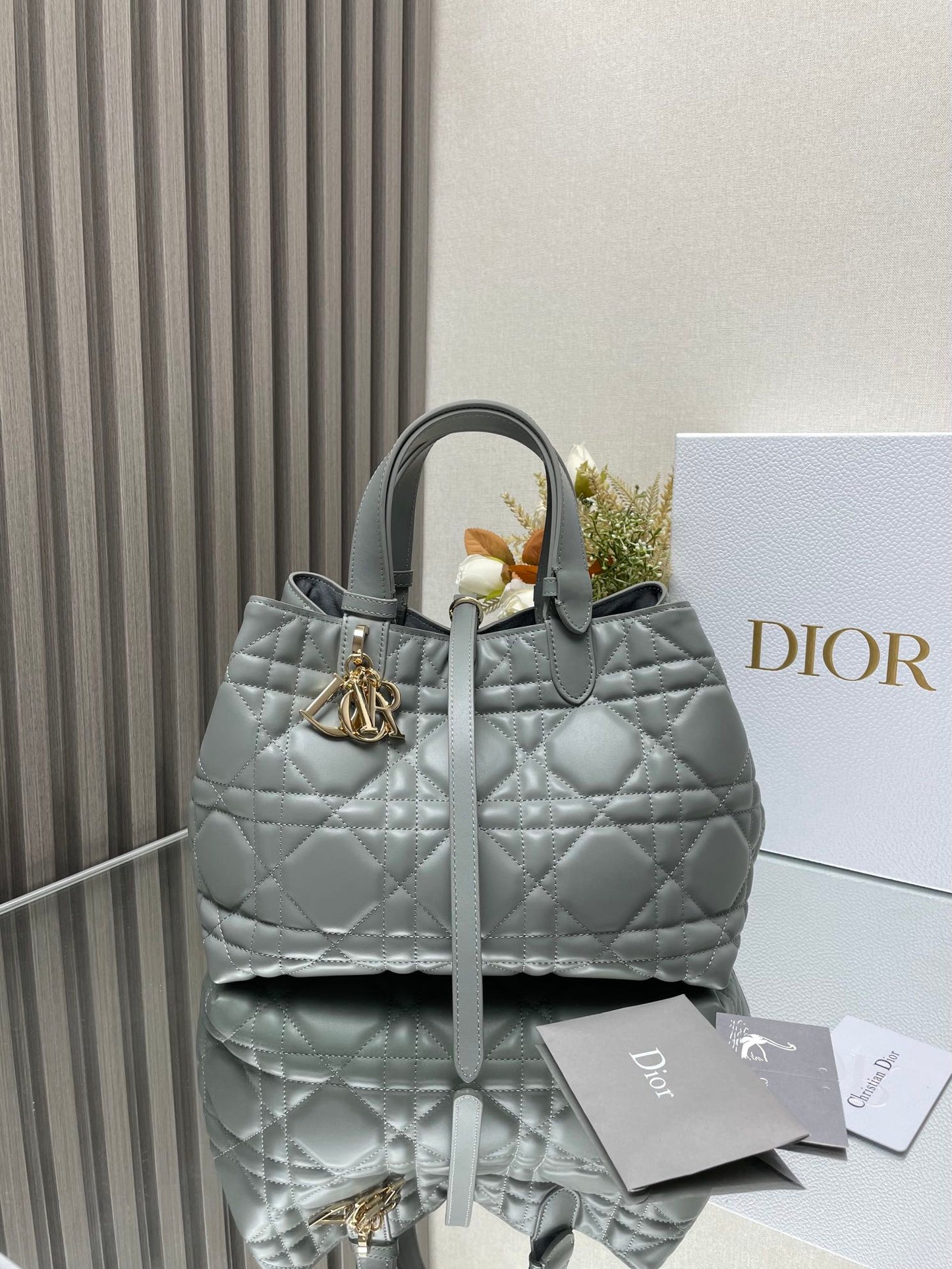 Medium Dior Toujours Bag Grey 28.5x19x21.5cm